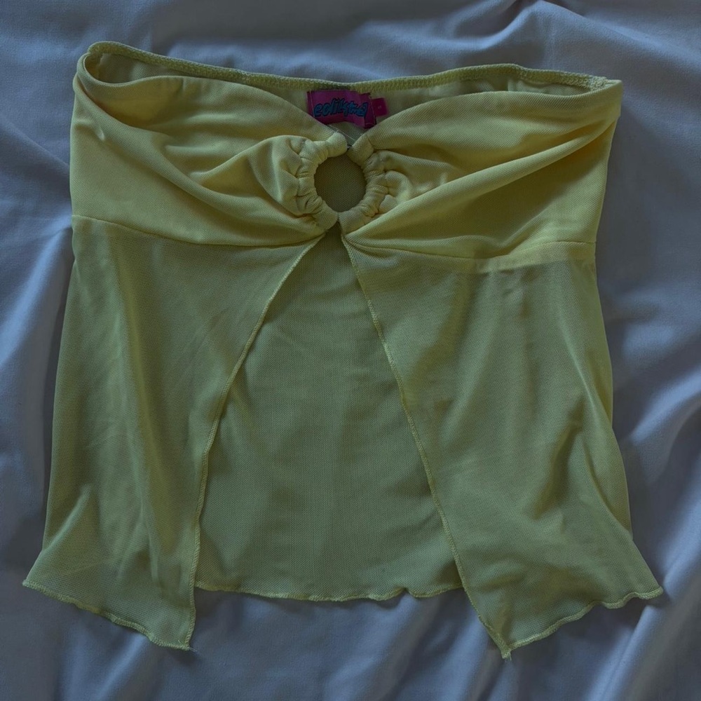 Edikted Yellow Strapless Ring-Front Crop Top